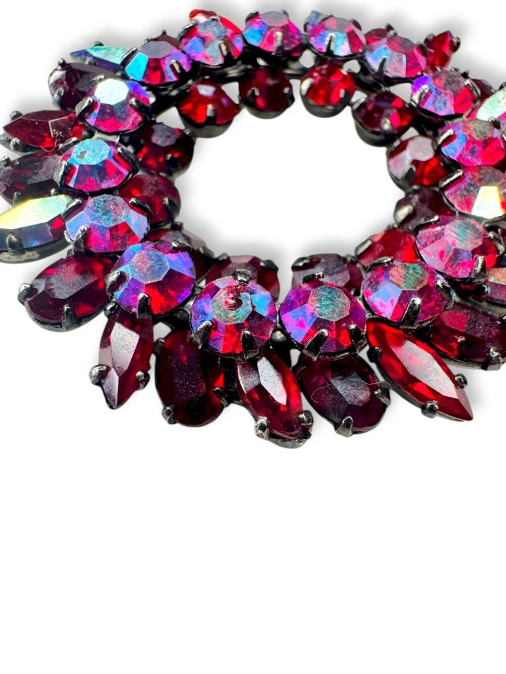 Sherman Vintage Siam Red AB Rhinestone Japanned Wreath Brooch Pin 1.61" Flaw - Picture 8 of 14